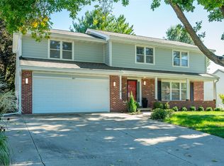 401 39th St, West Des Moines, IA 50265