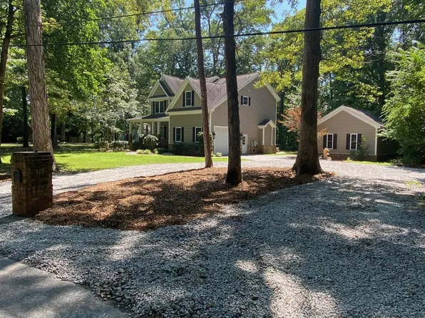 928 Hurds Rd, Virginia Beach, VA 23452