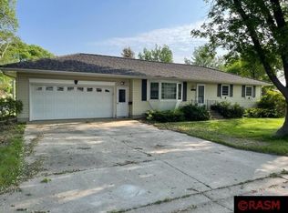 316 Elm St NE, Sleepy Eye, MN 56085