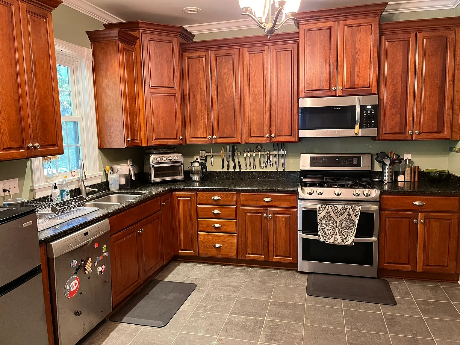 1 bed, 2500 sqft, $625 — Photo 4