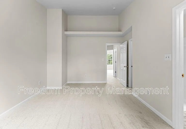 8644 Sanderling Dr — Photo 40