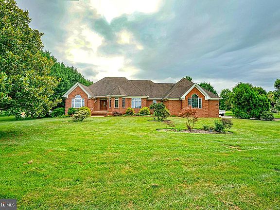 3rd image of 741 Barnsboro Rd