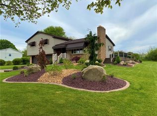 2500 Heilman Dr, Ford City, PA 16226