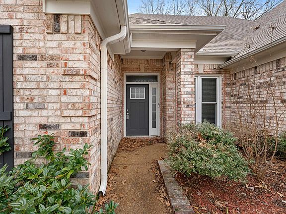 4th image of 9107 Raspberry Ln