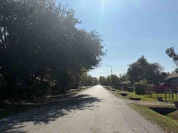 4th image of 4816 Dabney St