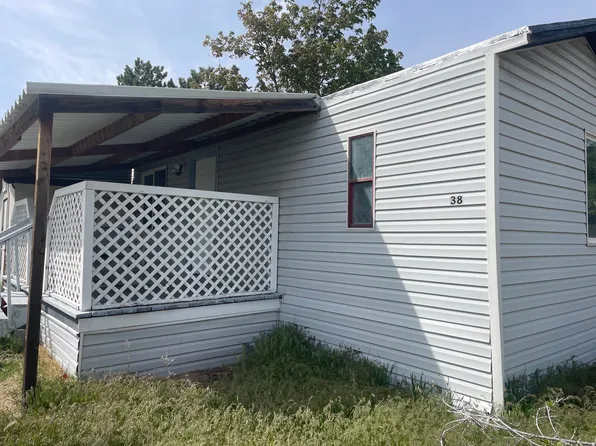 1350 W 300 N Trailer 38, Clearfield, UT 84015