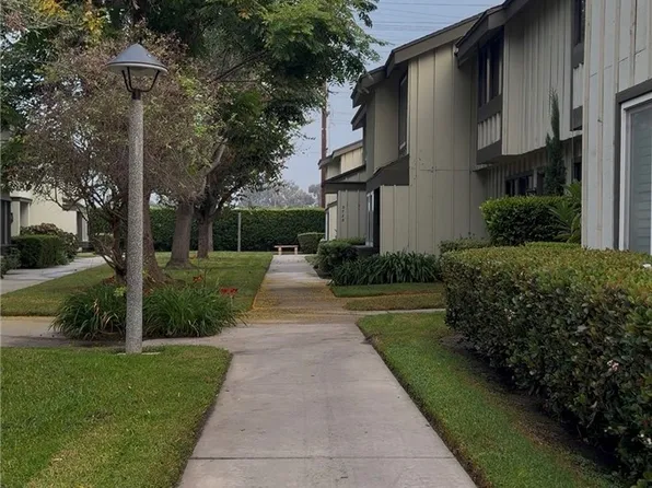 9753 Karmont Ave, South Gate, CA 90280