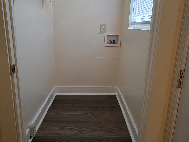 Washer and dryer hook ups