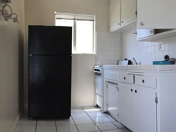 2nd image of 6649 Wilkinson Ave APT 103