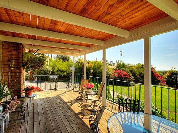 3rd image of 2148 Vista Grande Dr