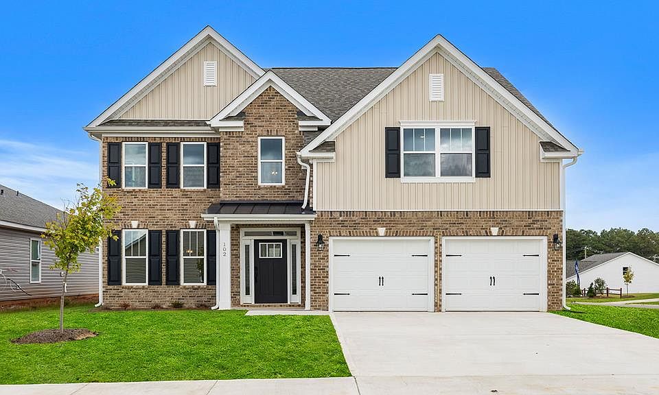 1st image of 102 Archer Dr