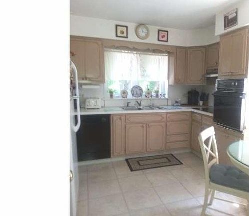 3rd image of 710 President Ave