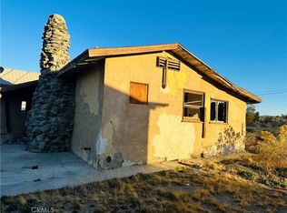 3887 Daisy Ln, Phelan, CA 92371