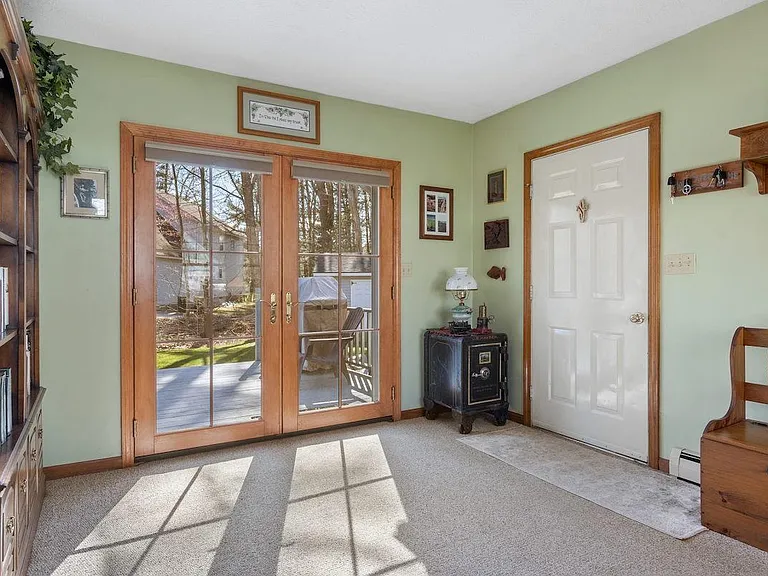 6 Iris Dr — Photo 28