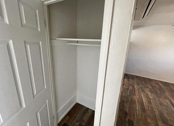 4th image of 3039 N Los Altos Ave