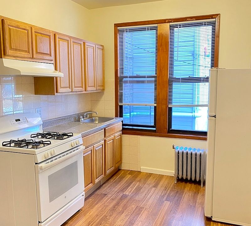 1st image of 25-29 44th St #1R