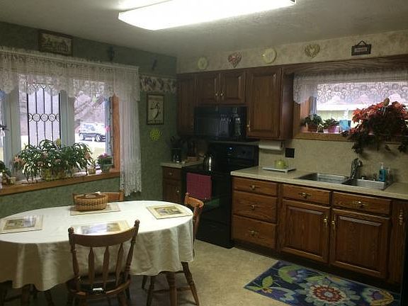 4th image of 940 Glen Mary Dr