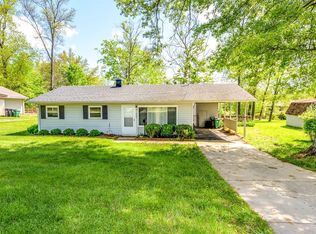 202 Cherokee Dr, Loveland, OH