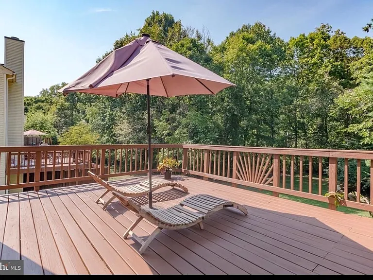 6732 Jenny Leigh Ct — Photo 9
