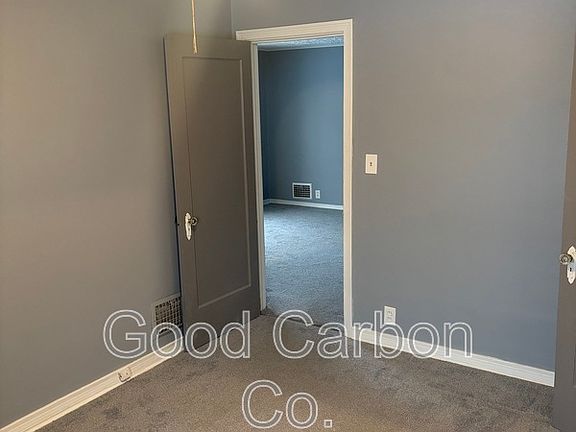 5th image of 12-20 Knowlton Ave #20-7