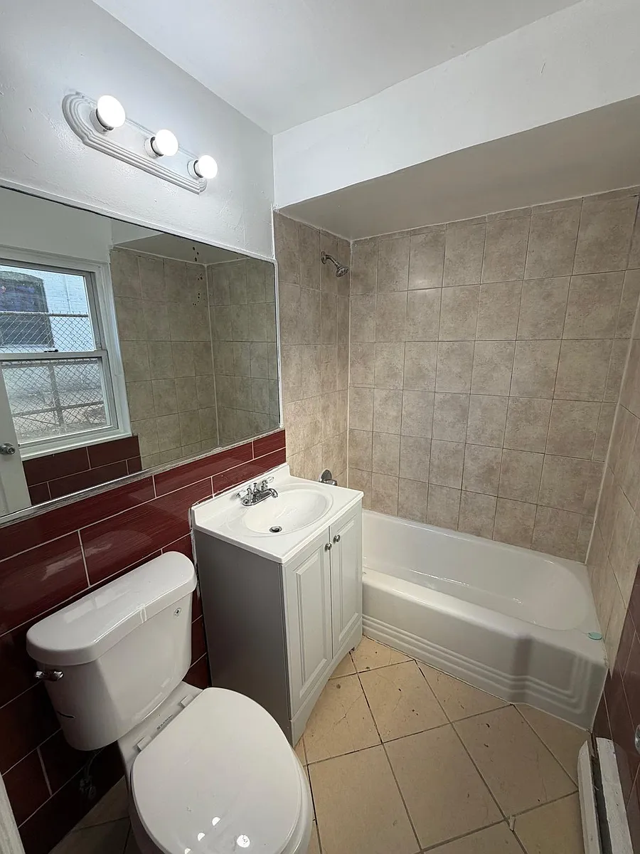 Building Photo - 89 Wagner Pl #D1