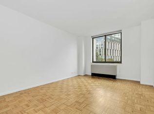 295 Greenwich St APT 6C, New York, NY