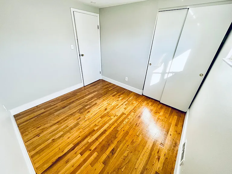 928 Woodhill Dr — Photo 18
