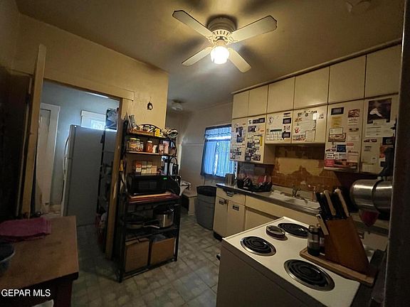 4th image of 1004 Madeline Dr