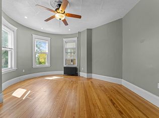 762 Columbia Rd #2B, Dorchester, MA 02125