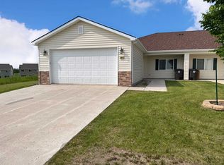 184 Noma Dr, Stanley, ND 58784