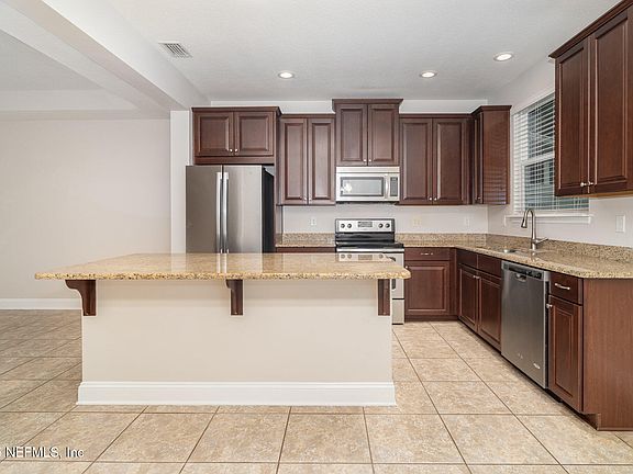 5th image of 123 SAN BRISO Way