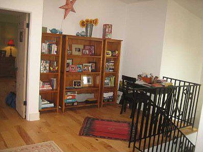 5th image of 926 10th St #1