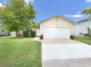 5406 E Mainsgate Rd, Wichita, KS 67220