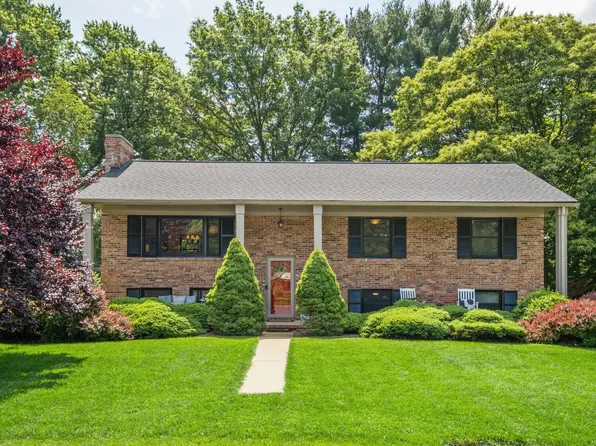 100 S Pope St, Bridgewater, VA 22812