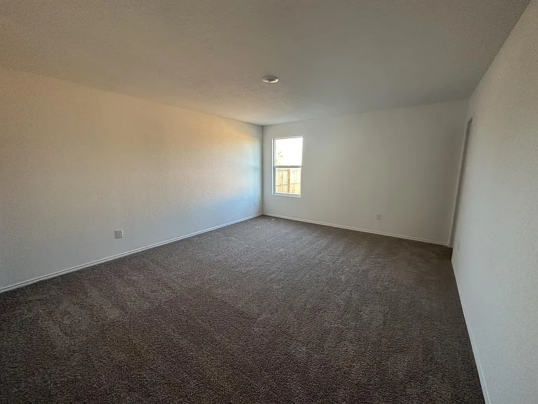 5863 Coahulia Rdg — Photo 10