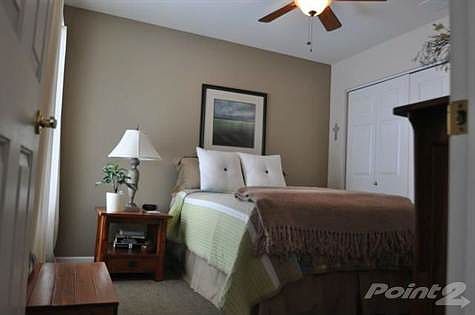 4th image of 72 Aegina Ct