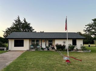 3387 Fm 121, Van Alstyne, TX 75495