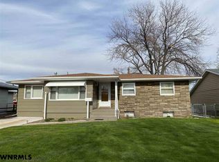 1505 Avenue M, Scottsbluff, NE 69361