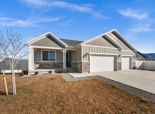 3938 N Wood Rd, Eagle Mountain, UT 84005