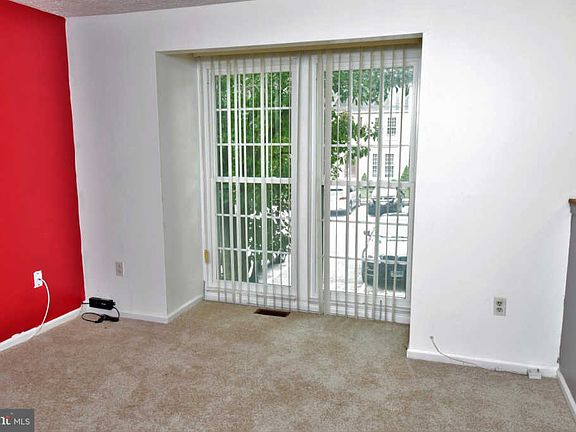4th image of 11813 Maren Ct