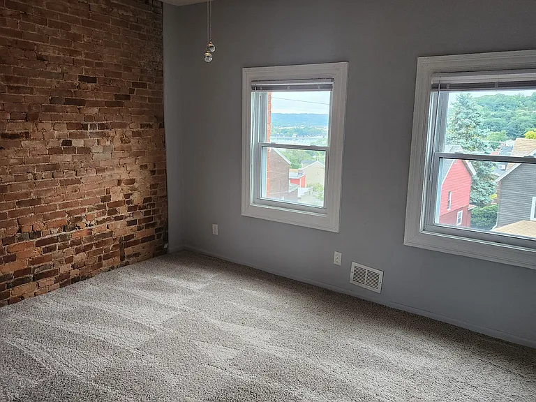 1851 Morningside Ave — Photo 22