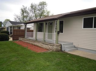 4528 Regal Ave NE, Cedar Rapids, IA 52402