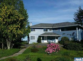 330 Elwha Bluffs Rd, Port Angeles, WA 98363