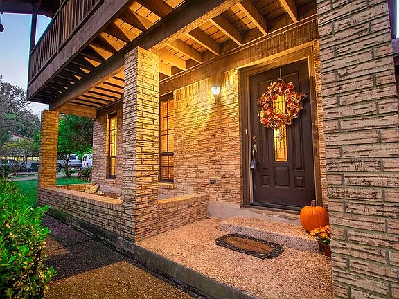 4th image of 322 Leisurewoods Dr