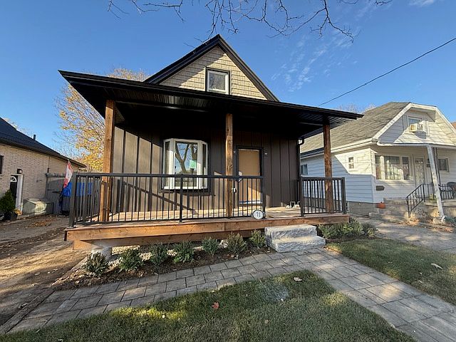 1st image of 71 Saint Julien St