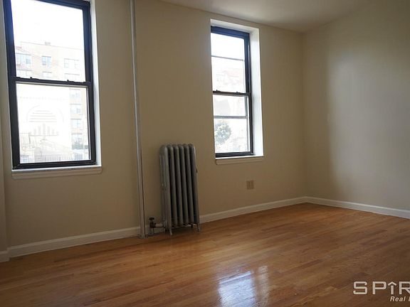 5th image of 45 Bay 28th St #9