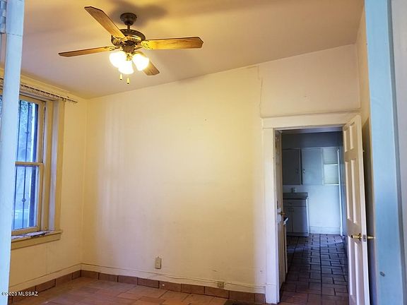 3rd image of 112 E South Court St