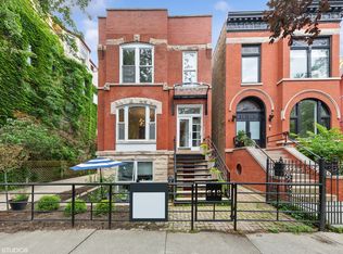 618 W Briar Pl #2, Chicago, IL 60657