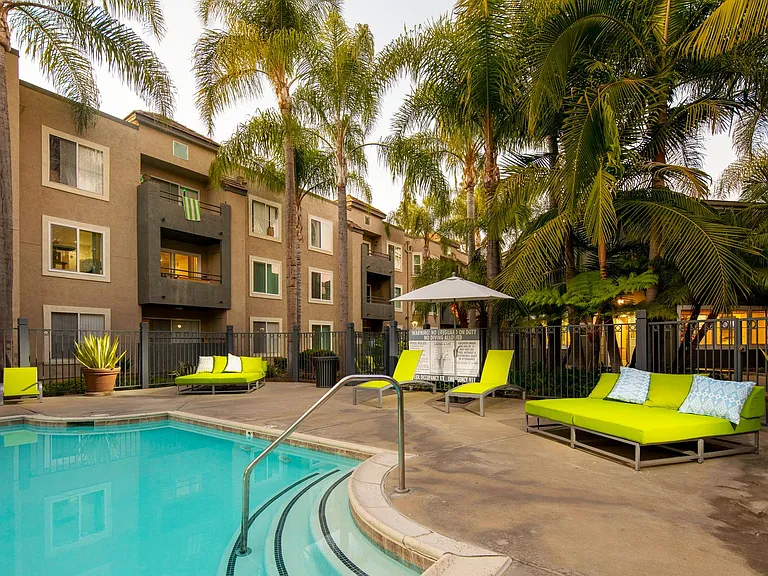 Mission Pacific Apartments — Photo 41