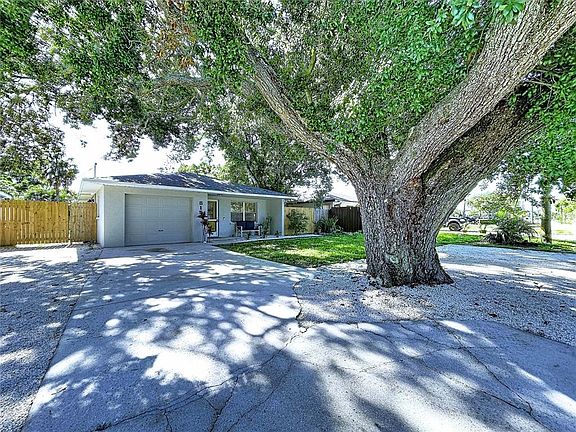 2nd image of 815 35TH STREET W